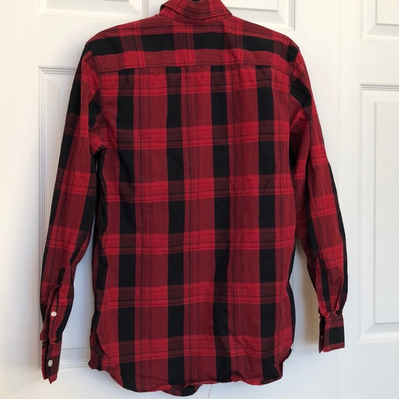 Men’s Button Up - Picture 4 of 4